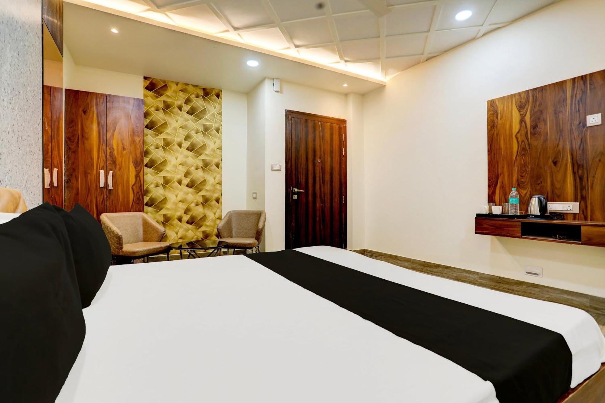 Hotel O Krishna Greens Kanpur Exterior photo